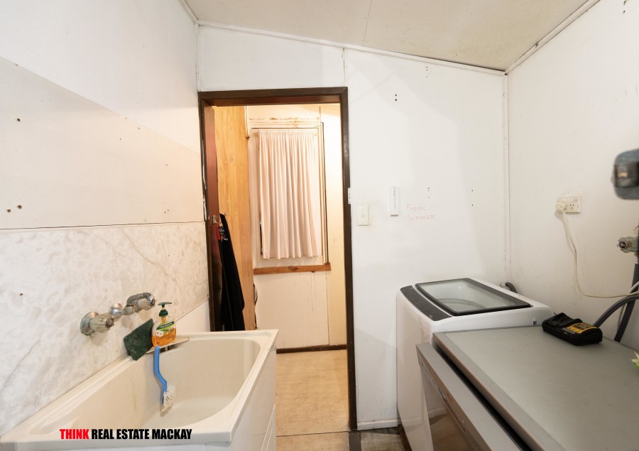 Real Estate in Chelona