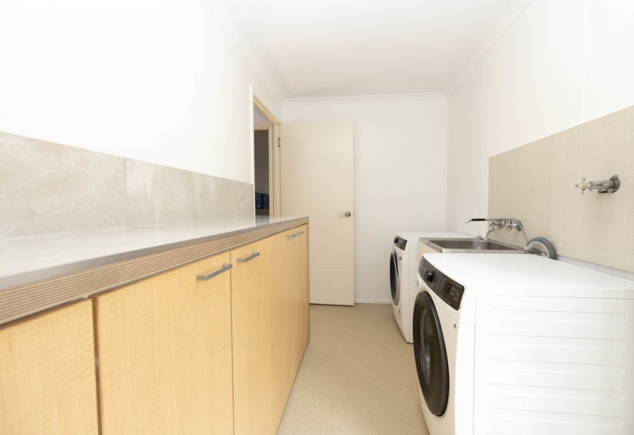 Real Estate in Eimeo