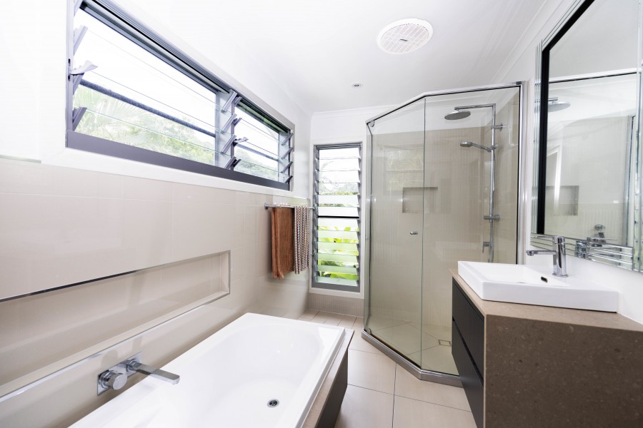 Real Estate in Eimeo