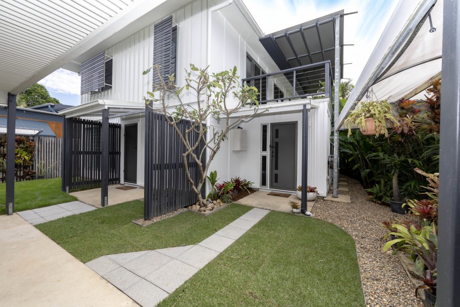 Real Estate in Eimeo