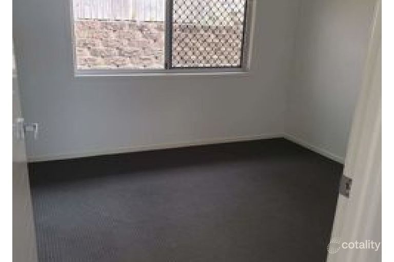Real Estate in Sarina