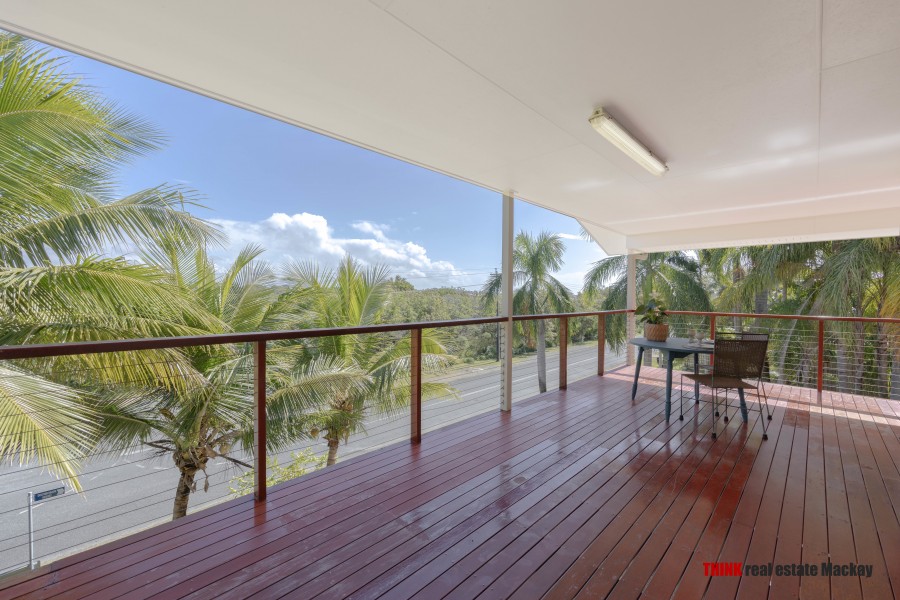 Real Estate in Dolphin Heads