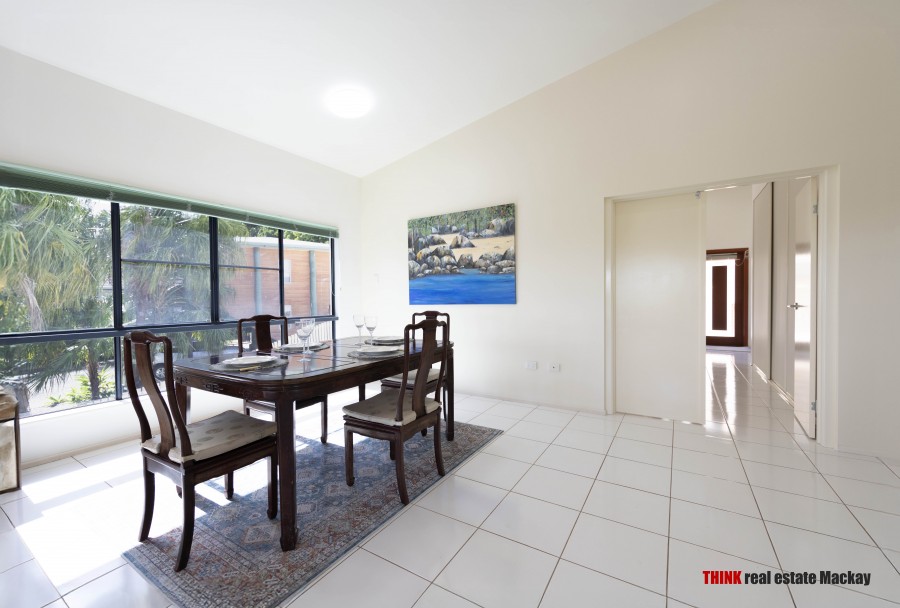 Real Estate in Dolphin Heads