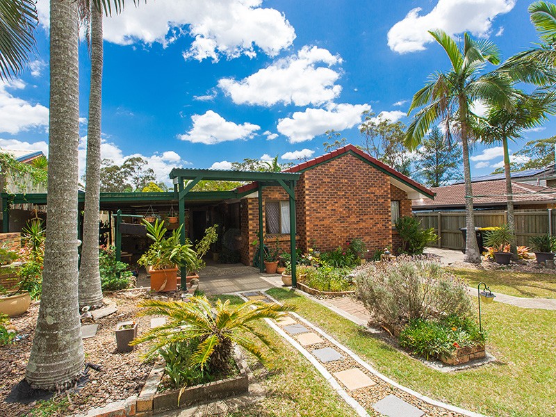 Real Estate in Eight Mile Plains