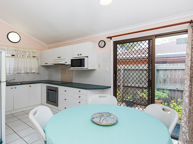 Real Estate in Eight Mile Plains