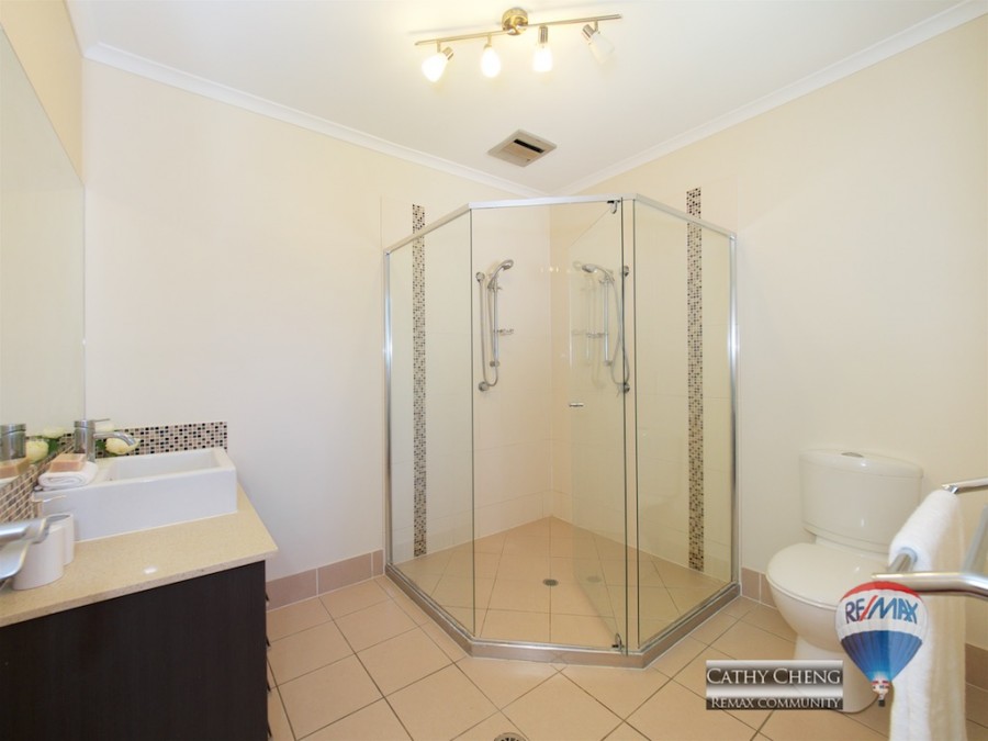 Real Estate in Calamvale