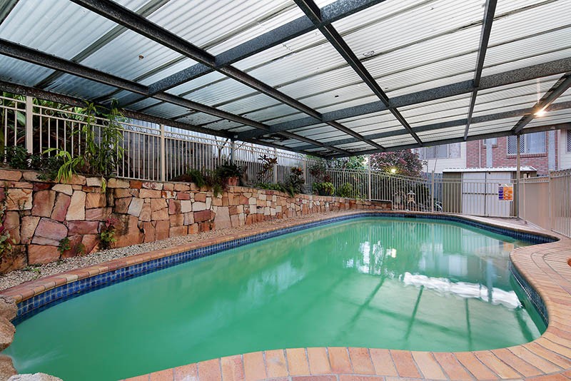Real Estate in Robertson