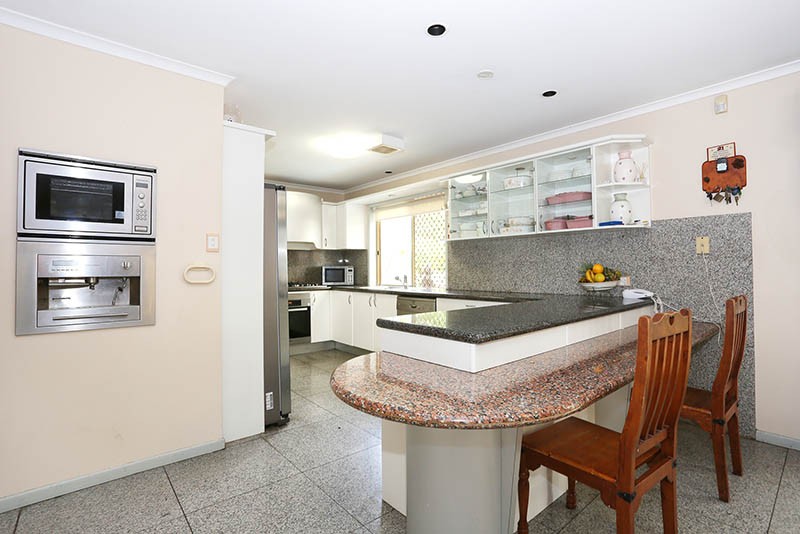Real Estate in Robertson