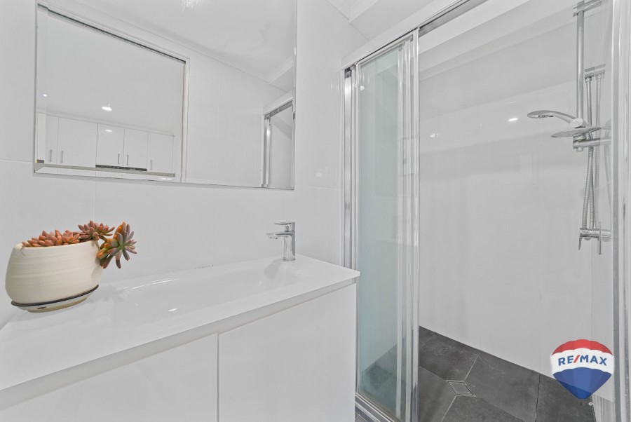 Real Estate in Macgregor