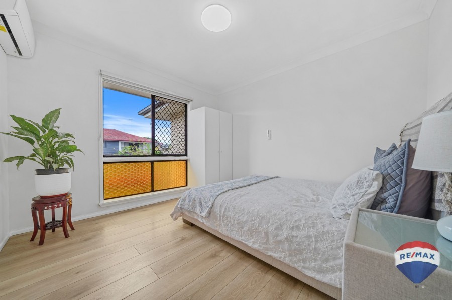 Real Estate in Macgregor