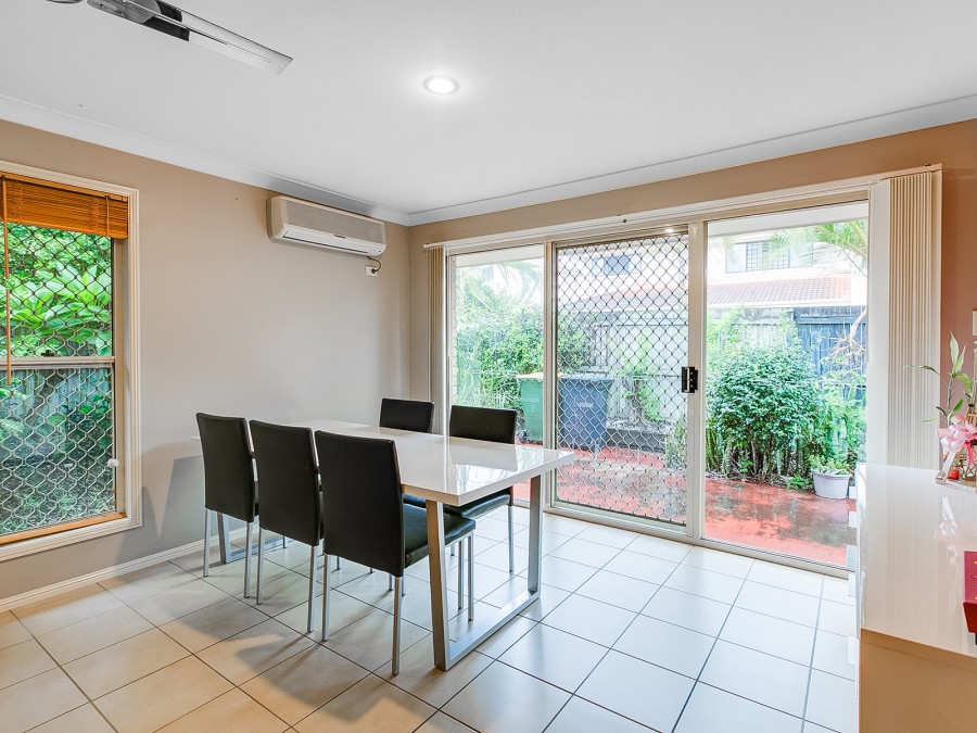 Real Estate in Sunnybank Hills