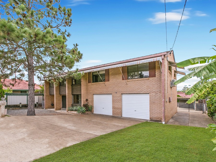 Real Estate in Macgregor