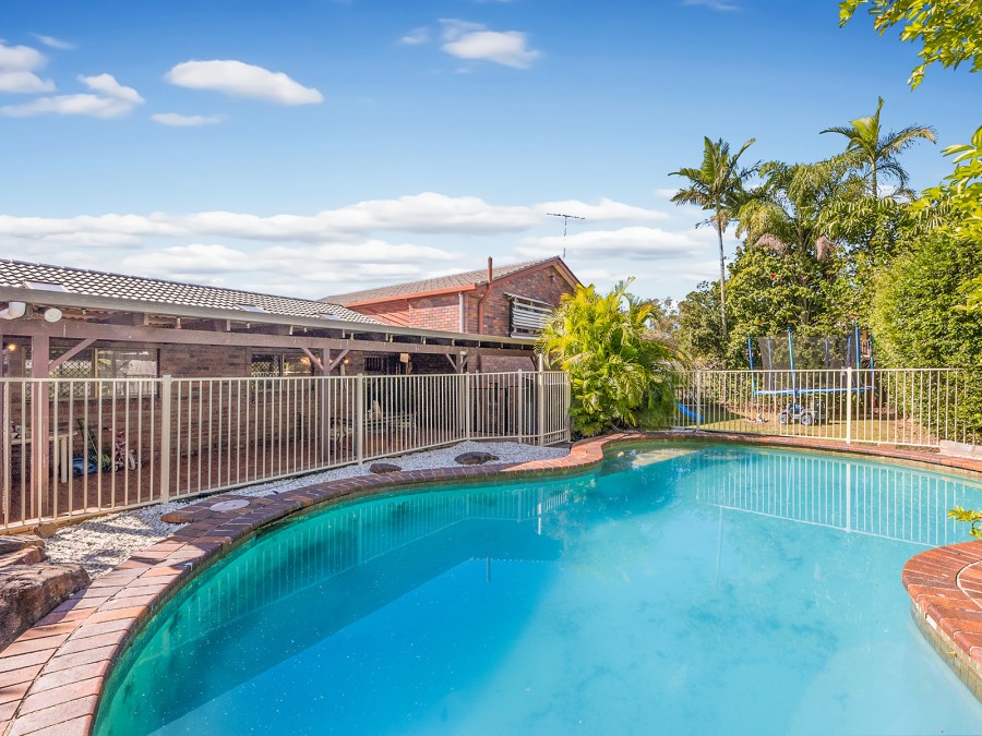 Real Estate in Sunnybank Hills