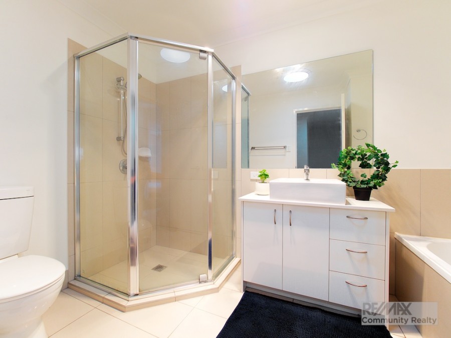 Real Estate in Calamvale