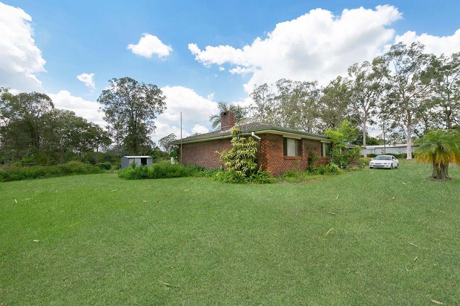 Real Estate in Greenbank