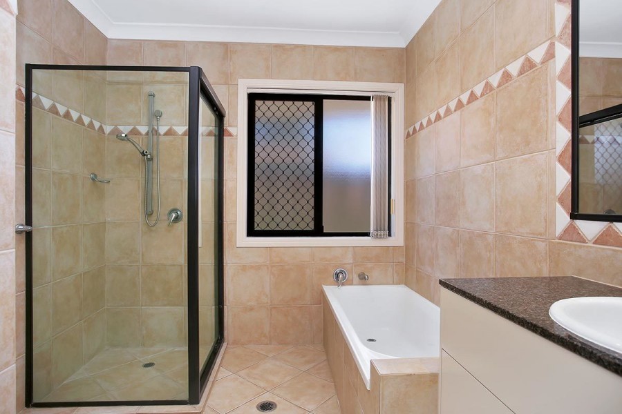 Real Estate in Sunnybank Hills
