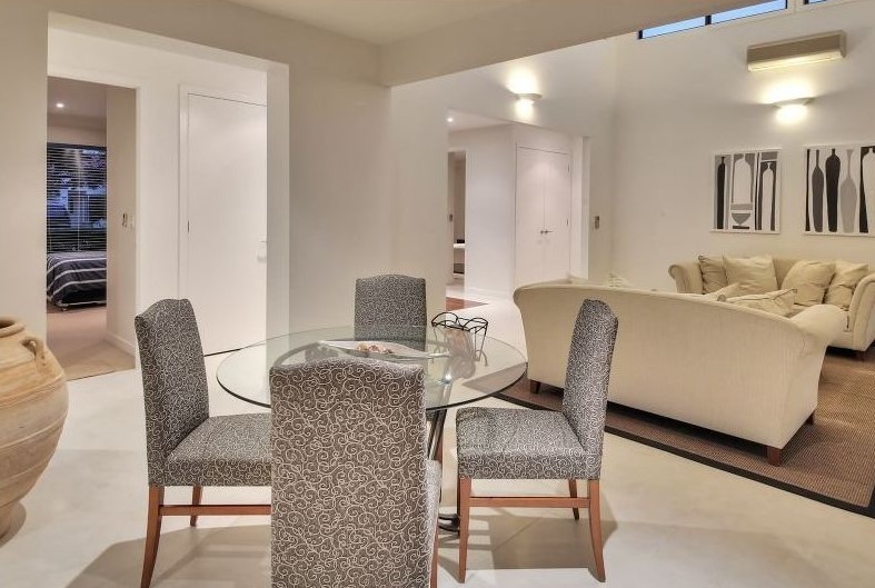 Real Estate in Eight Mile Plains