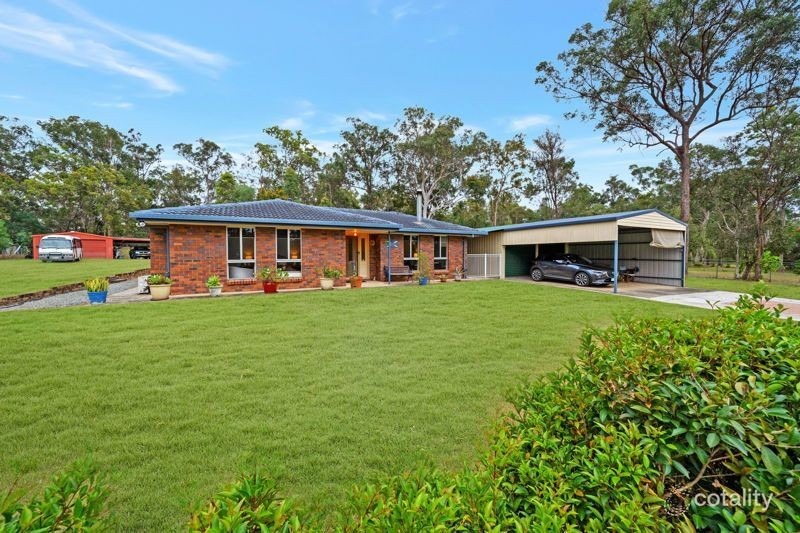 Real Estate in Logan Reserve
