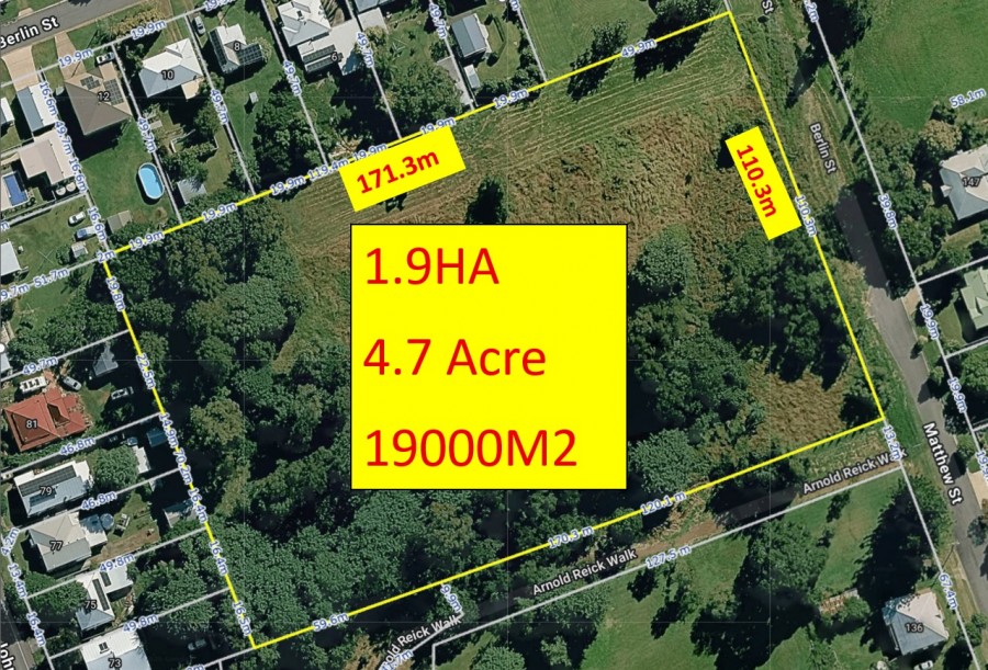 Property For Sale in Rosewood