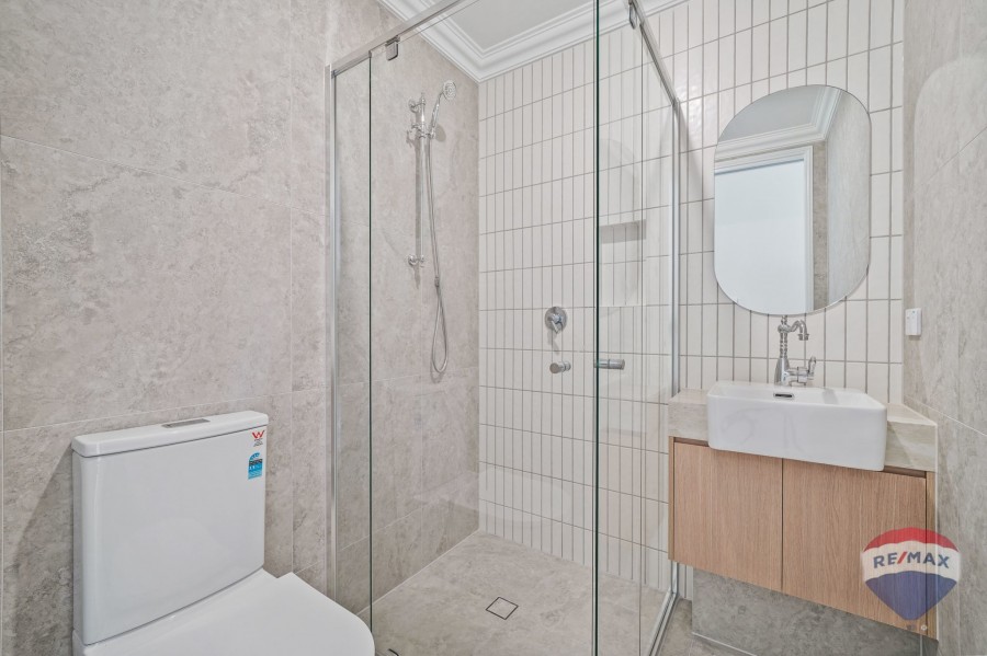 Real Estate in Clayfield