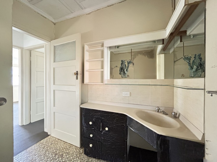 Real Estate in Coopers Plains