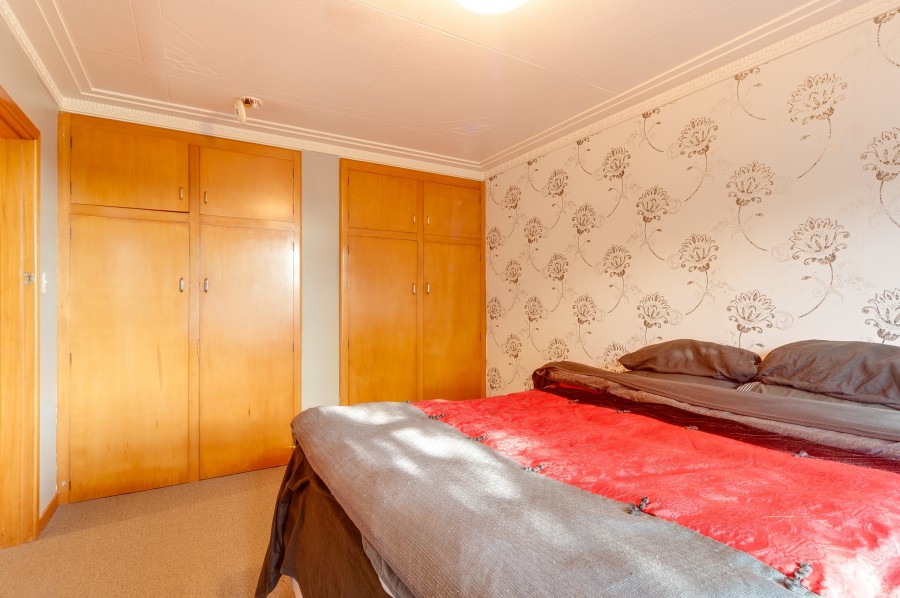 Real Estate in Hawthorndale