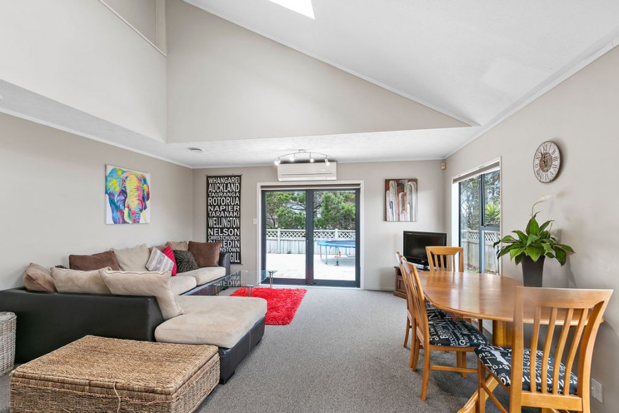 Open for inspection in Woodridge