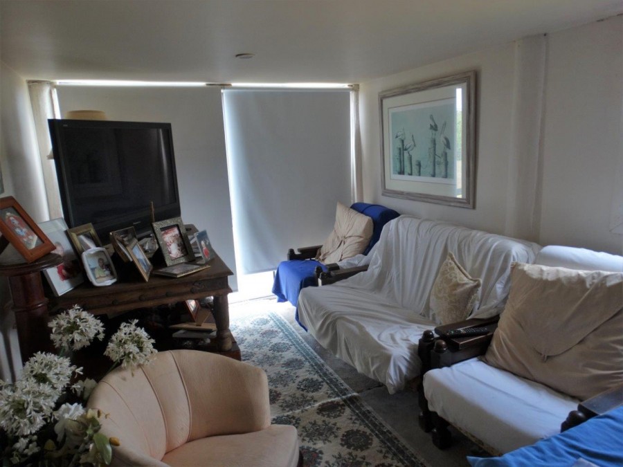 Real Estate in Watalgan