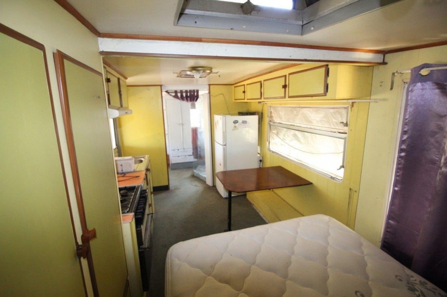 Real Estate in Lowmead