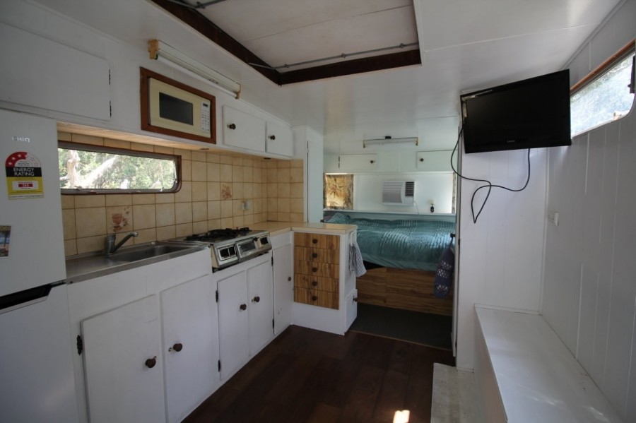 Real Estate in Deepwater