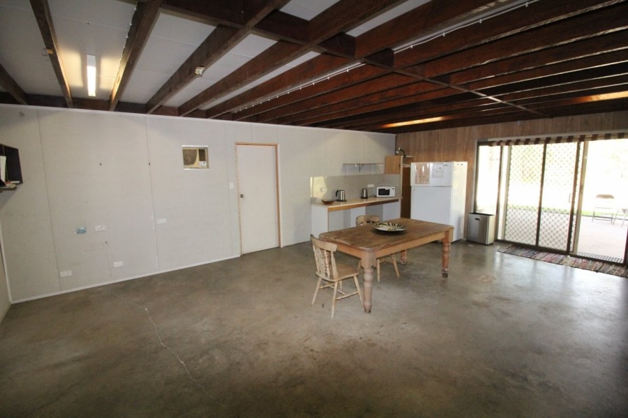Real Estate in Deepwater