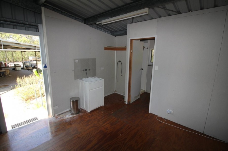 Real Estate in Deepwater