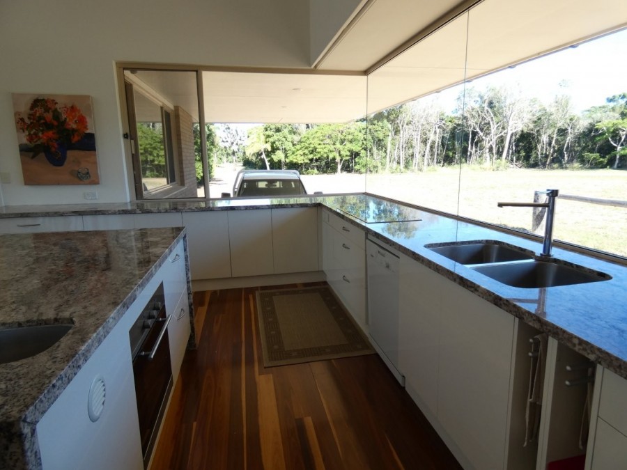 Real Estate in Deepwater