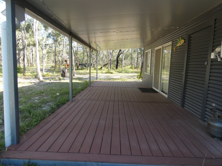 Real Estate in Deepwater