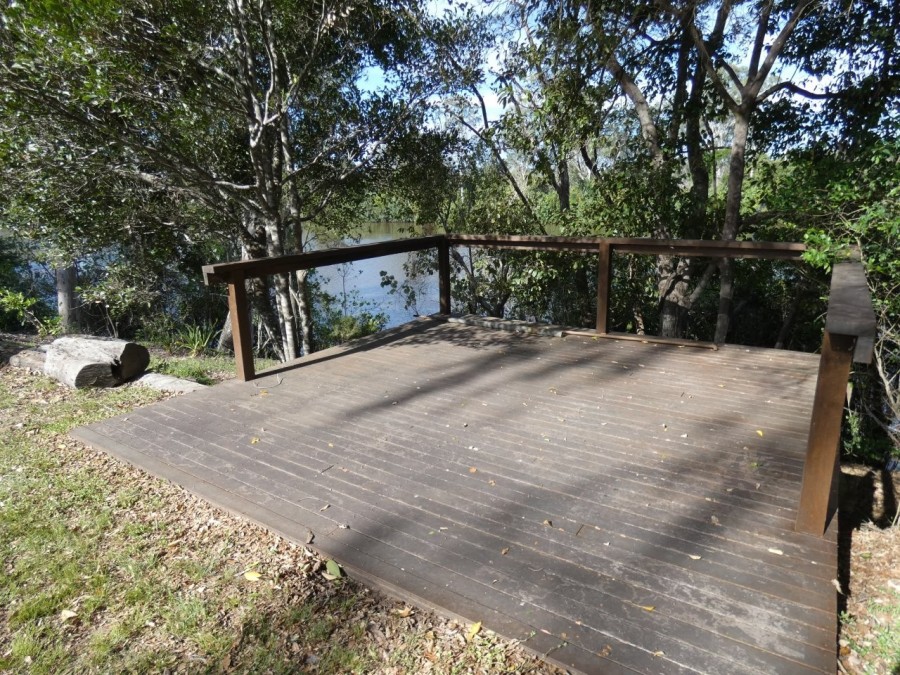 Real Estate in Euleilah