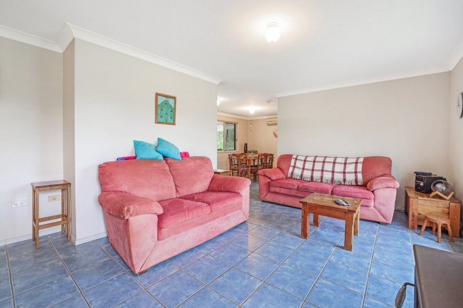 Real Estate in Bullyard