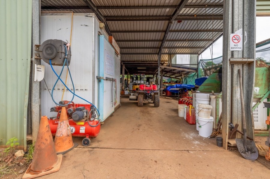 Real Estate in Bullyard