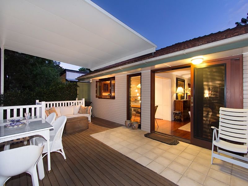 Real Estate in Highgate Hill