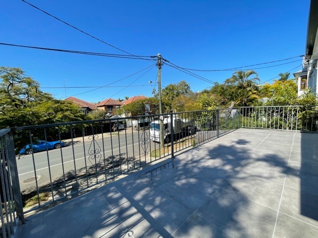 New Farm Properties Leased