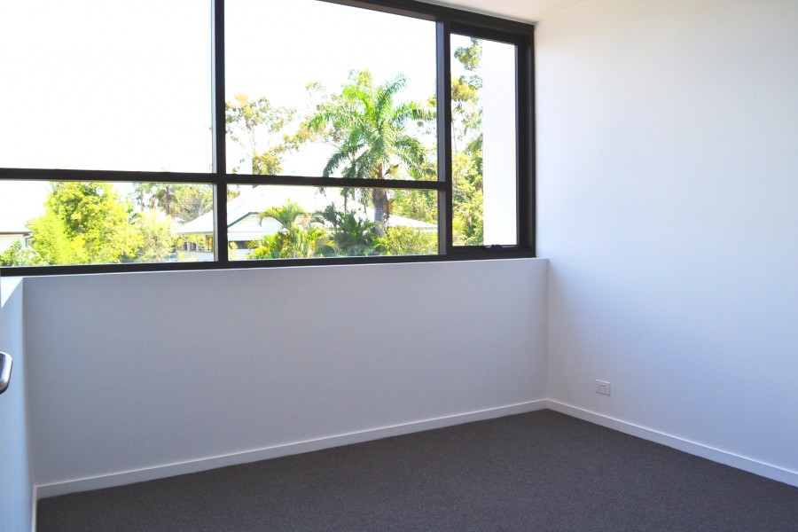 Real Estate in Dutton Park