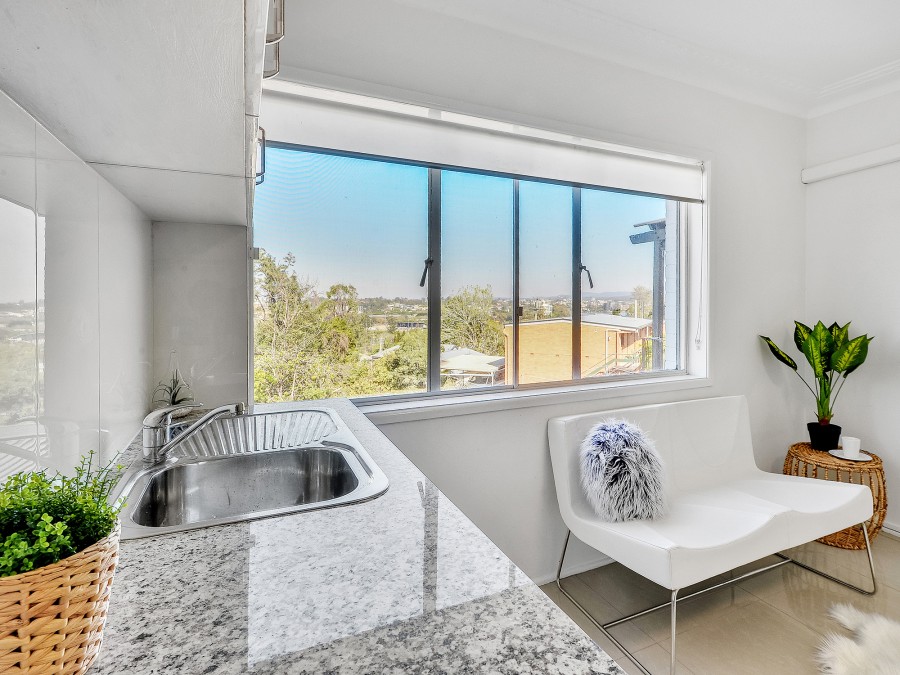 Real Estate in Highgate Hill