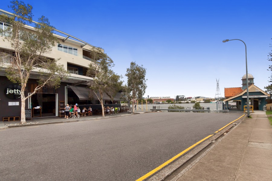 Real Estate in Bulimba