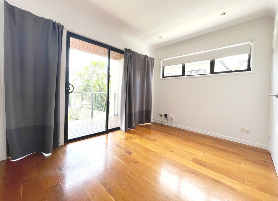 Real Estate in Highgate Hill