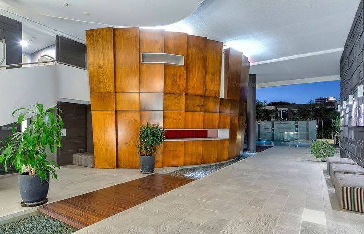 Real Estate in West End
