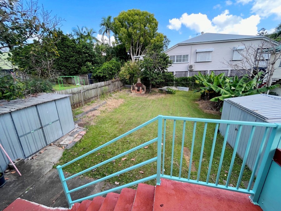 Real Estate in Dutton Park