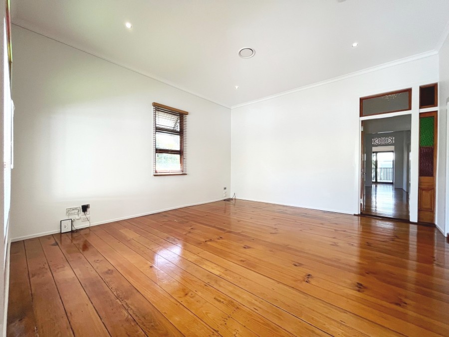 Dutton Park real estate Leased