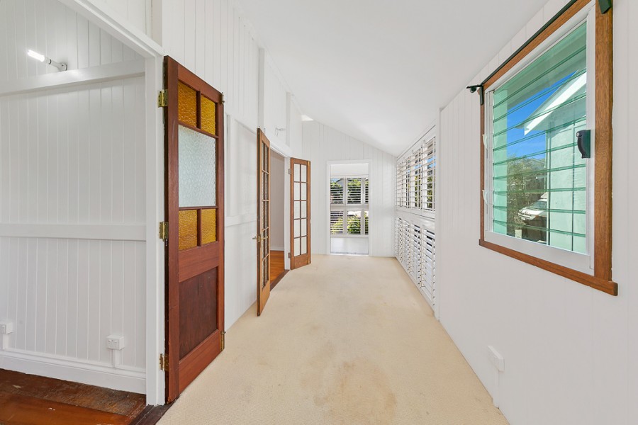 Real Estate in West End