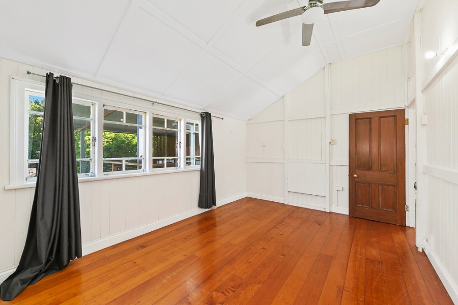Real Estate in West End
