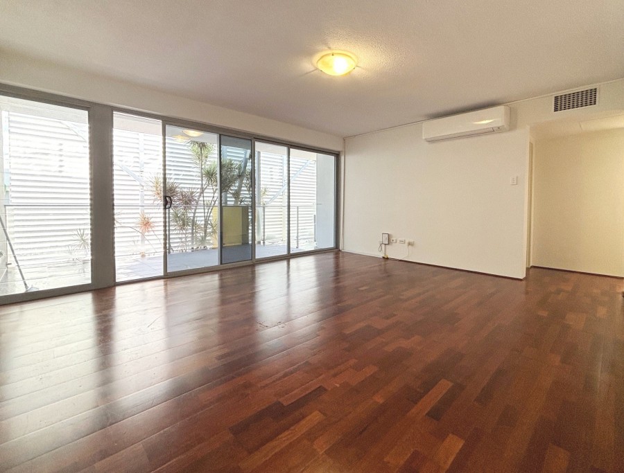 Real Estate in West End