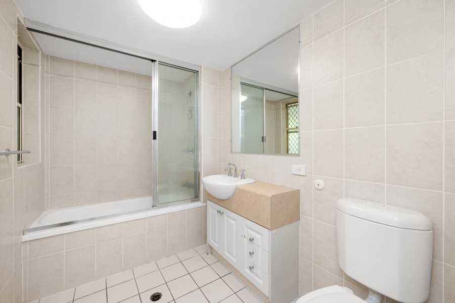 Real Estate in Highgate Hill